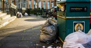 New waste strikes a ‘direct response to political failure’ on council staff pay